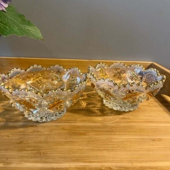 EAPG Northwood HTF berry bowls Set of 2 berries and leaves Christmas design - Picture 1 of 9